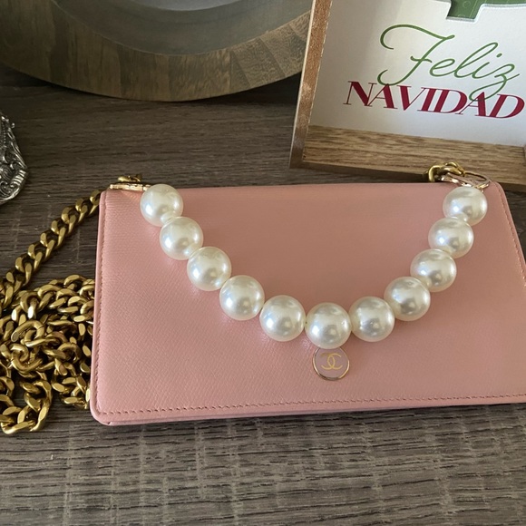 💕⚜️ Chanel Blush Pink Wallet on a Vintage Gold Chain WOC Style Crossbody - Picture 11 of 14